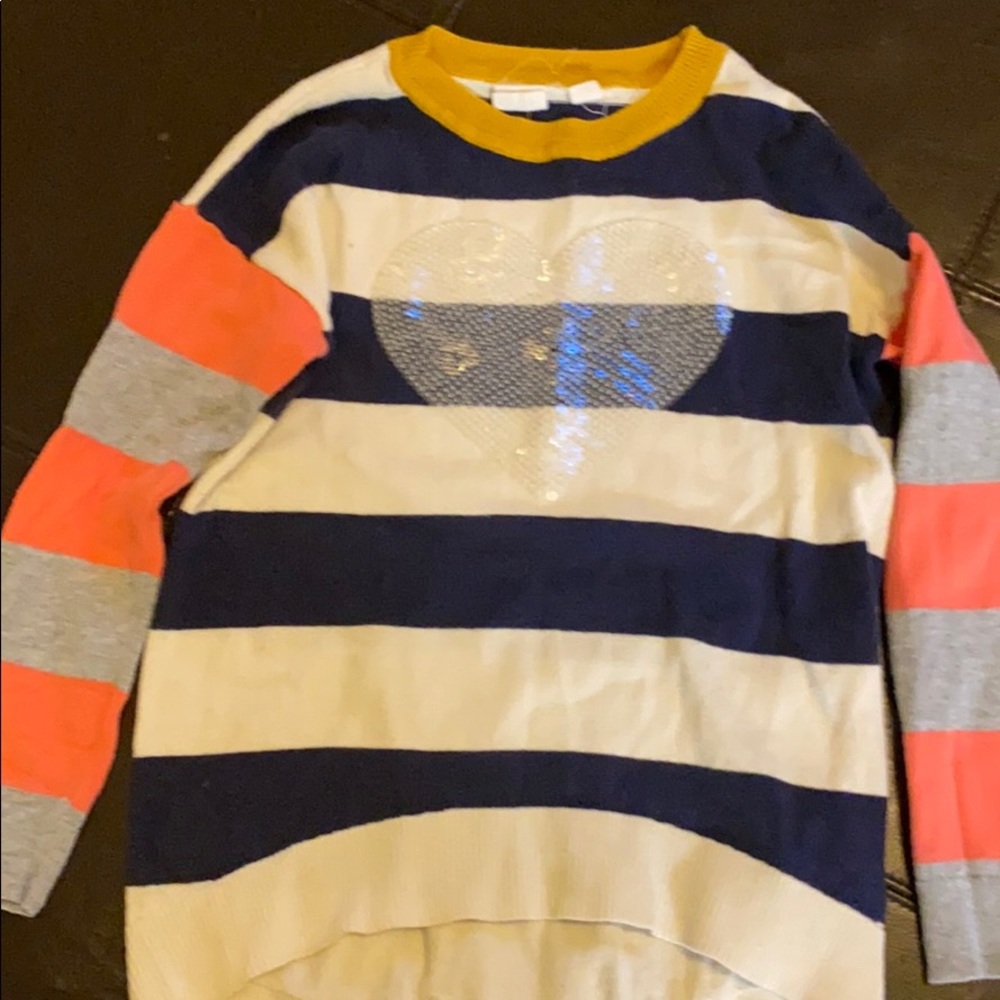 Gap heart sweater